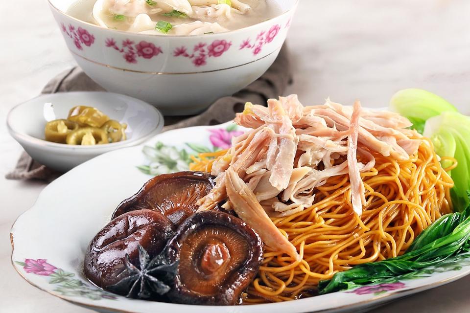 Lou Yau Singapore