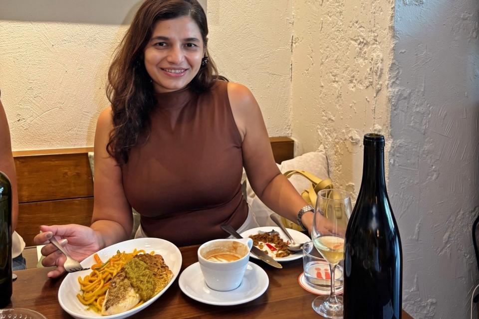 Expat Choice Reporter Tania steps into Wildcard Singapore