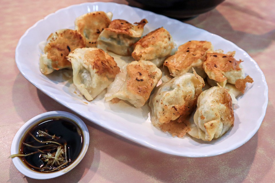 Shanghai La Mian Xiao Long Bao