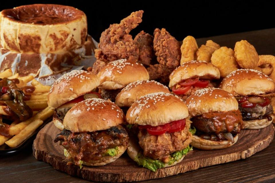 Cult Sliders 