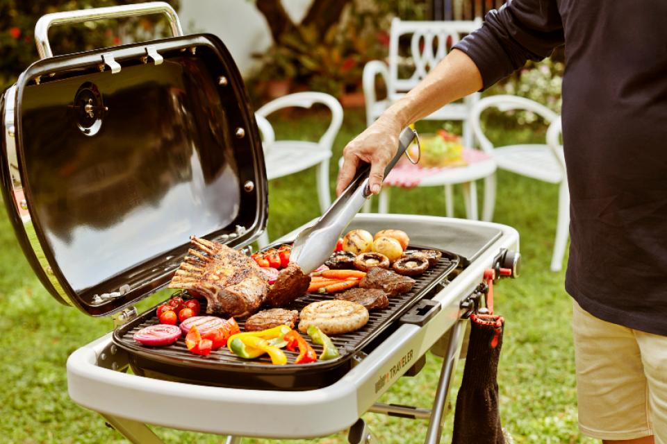 Introducing the Weber Traveler Portable Grill