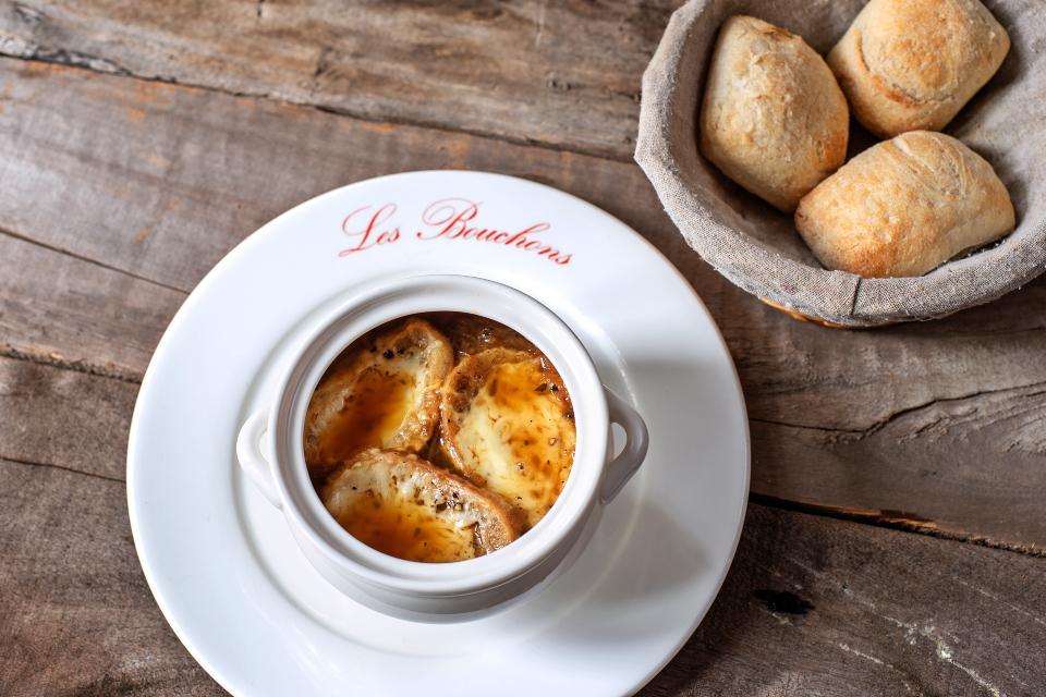 Toast the Festive Season Up Until the New Year at Les Bouchons With a Time-limited 3-course Menu