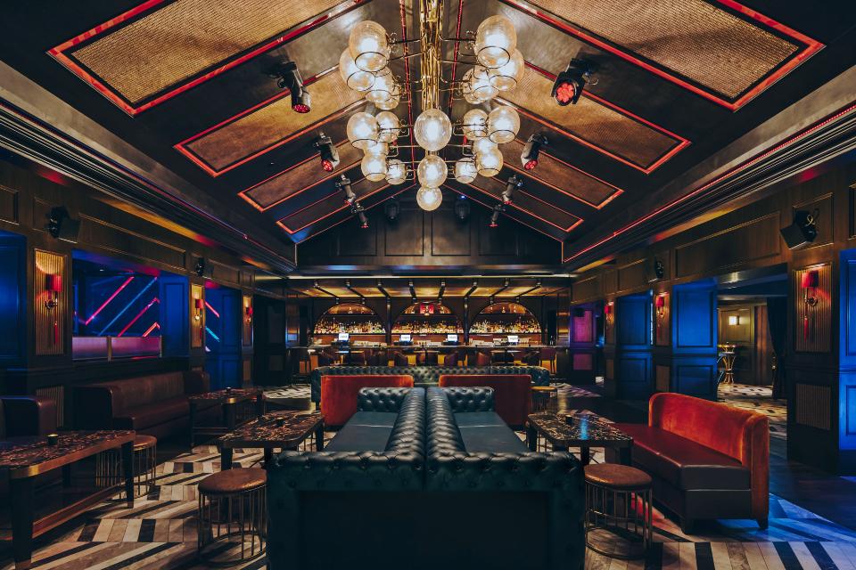 Avenue Lounge