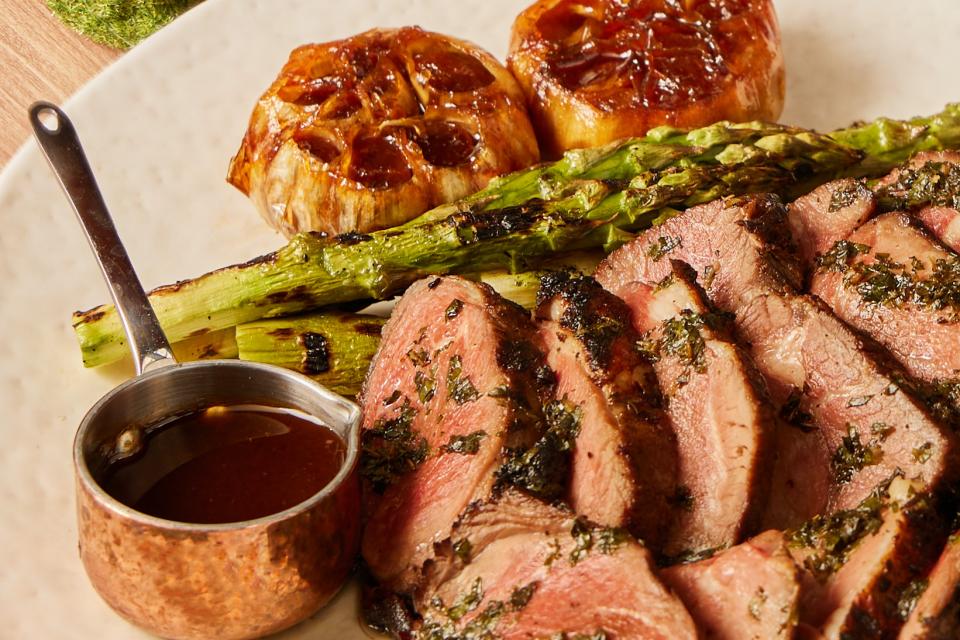 Celebrate Easter Weekend with LeVeL33’s Delicious Roasts