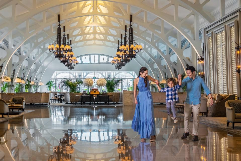 Family at The Fullerton Bay Hotel Singapore