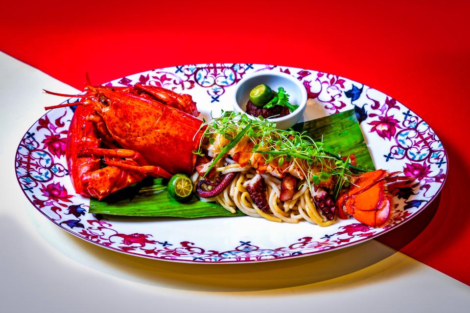 15 Stamford by Alvin Leung - Lobster Hokkien Noodles