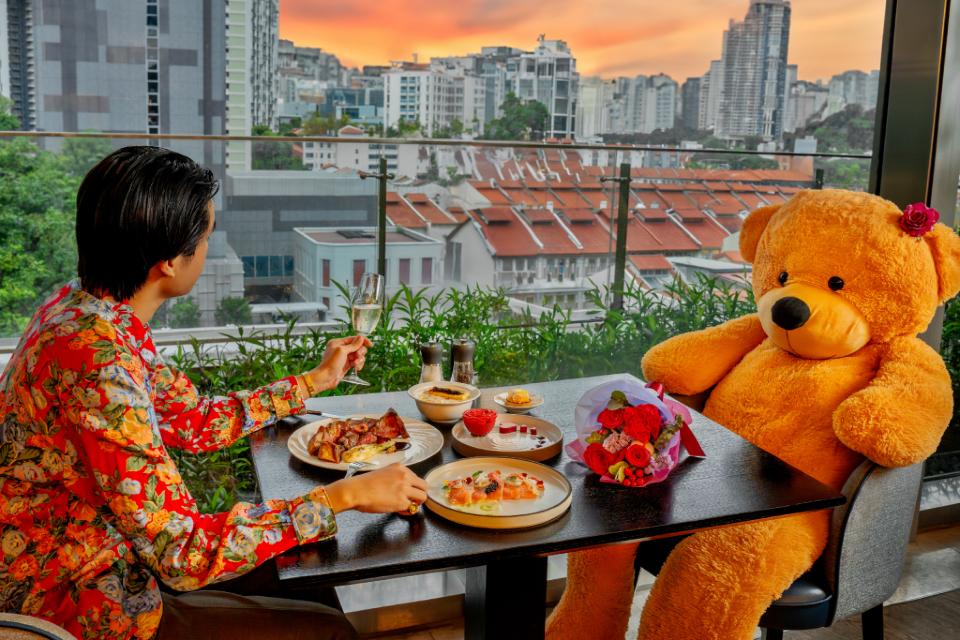 A Valentine's Day Party for One at the Sofitel Singapore City Centre