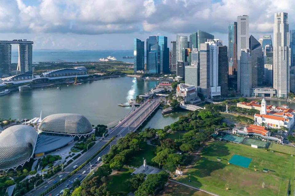 With its reputation for safety, excellent living conditions, and cultural diversity, Singapore provides a wide variety of neighbourhoods to accommodate different tastes.