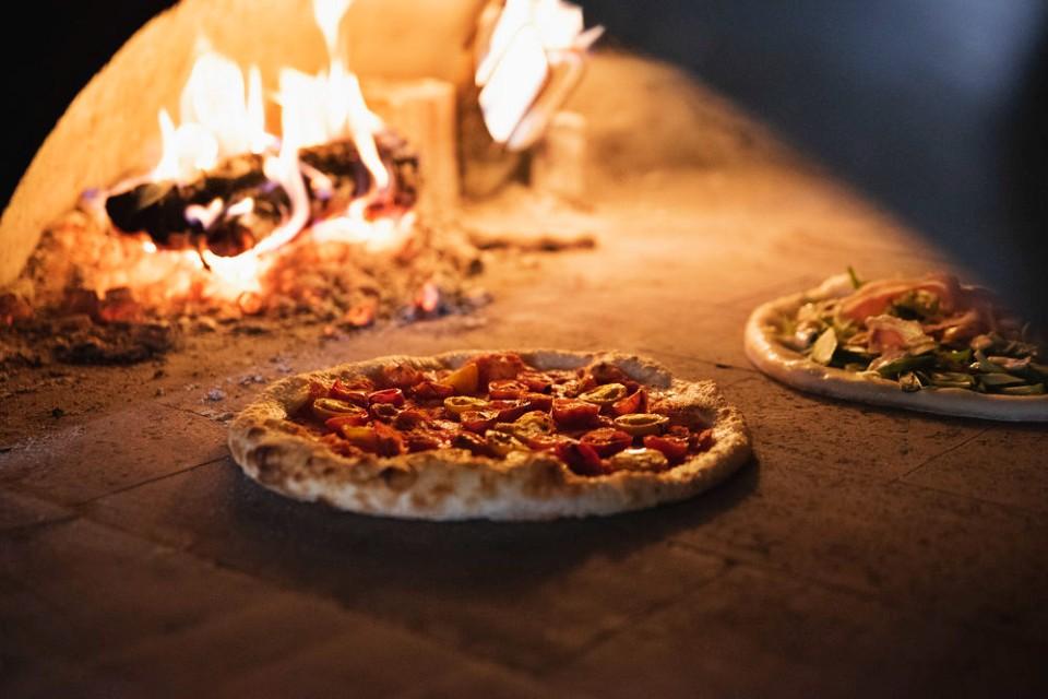 5 Highly Recommended Wood-Fired Pizzerias in Singapore