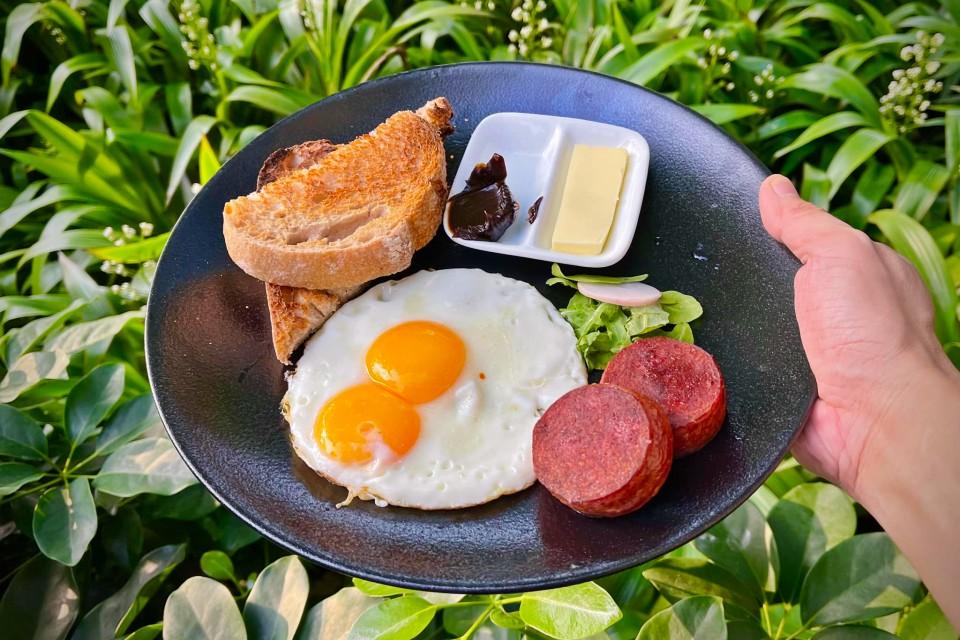 Explore Singapore's Breakfast Wonderland with 7 Must-Try Morning Eateries