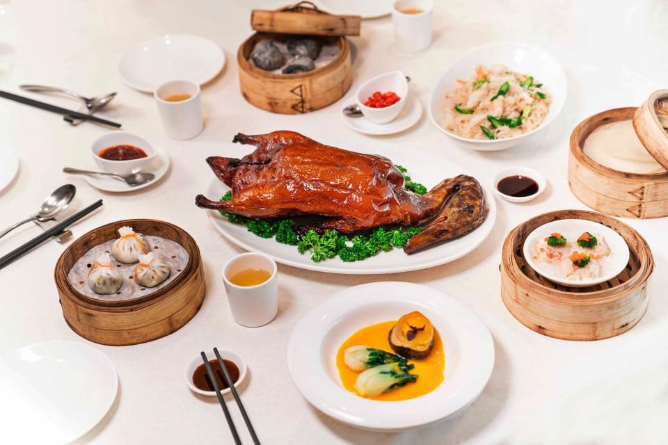 Celebrate Father’s Day with Exquisite Cantonese Feasts at YÀN