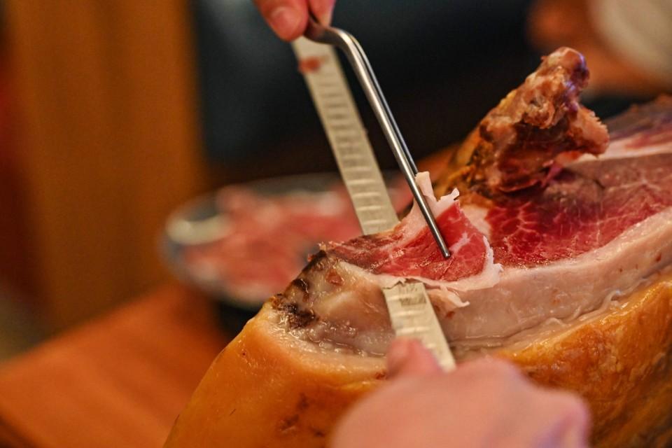 Mingle Meaningfully Over Authentic Spanish Food at Asador's