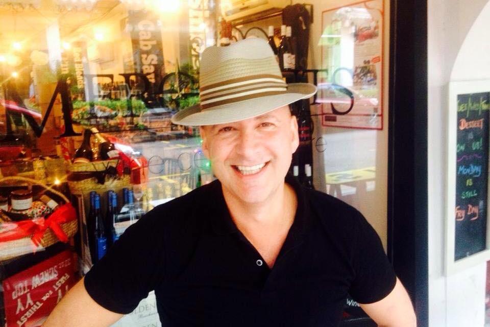 John, Gordon, director, expert choice, Chinatown, Singapore, hot summers day, humidity, 80%, but still smiling