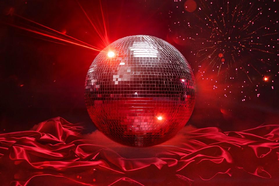 A Night of Opulence Above Singapore at CÉ LA VI Singapore