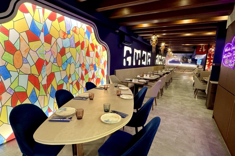 Amor Singapore interiors