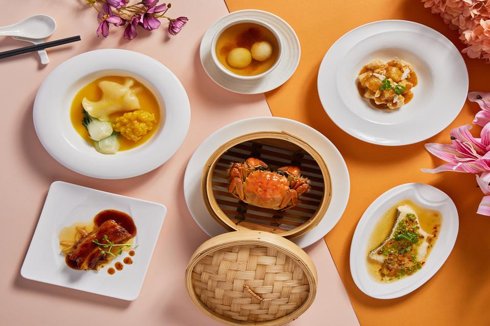 A Feast of Hairy Crab Indulgence at Yàn Singapore