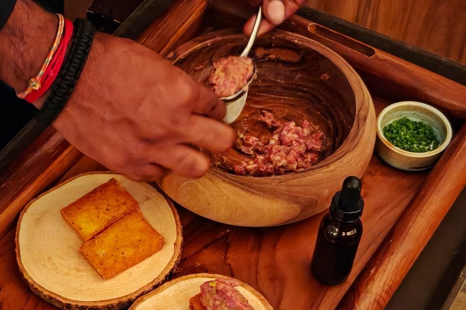 Tableside wagyu tartare