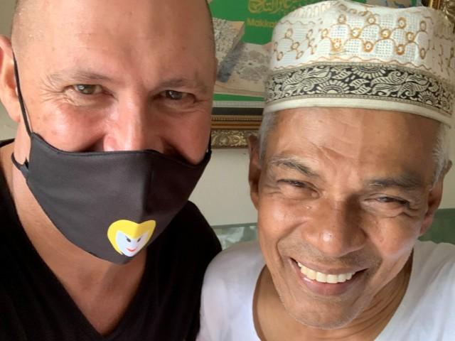 Sultan Maricar Picture Framer
