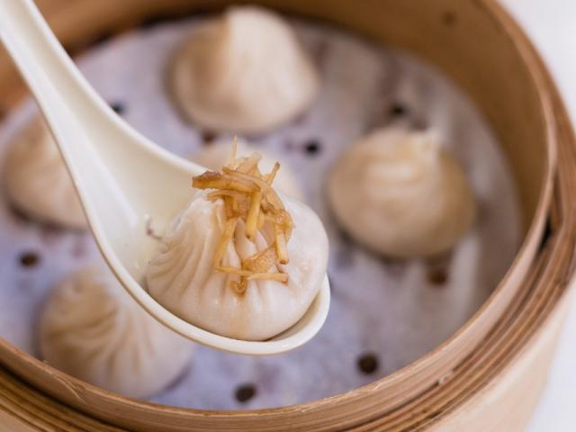 SUPREME LA MIAN XIAO LONG BAO