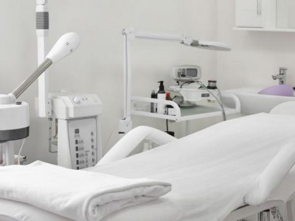 Skin clinic Singapore - Dr Uma - The Dermatology Clinic