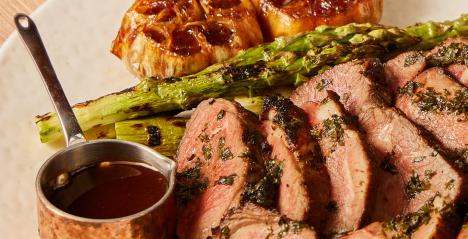 Celebrate Easter Weekend with LeVeL33’s Delicious Roasts