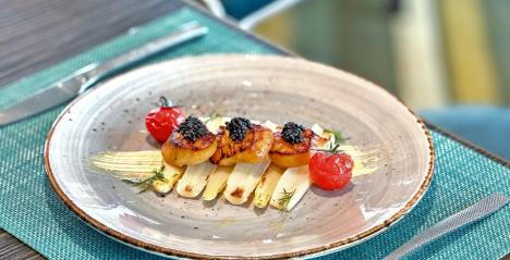 Pan-seared Hokkaido Scallop with Poached White Asparagus and Avruga Caviar