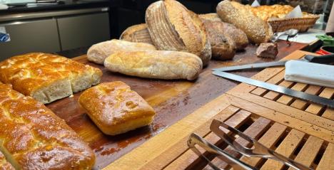 Expat Reporter Sylvia Fernandes Explores the Refreshed Set Lunch at Pete’s Place Grand Hyatt