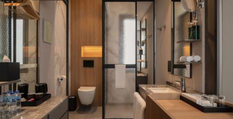 Claude Hotel China Town Singapore bathroom view spacious surrounds and elegant decor