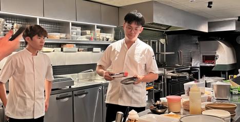 One Prawn & Co Singapore Dining Experience by Expat Choice Reporter Joanne